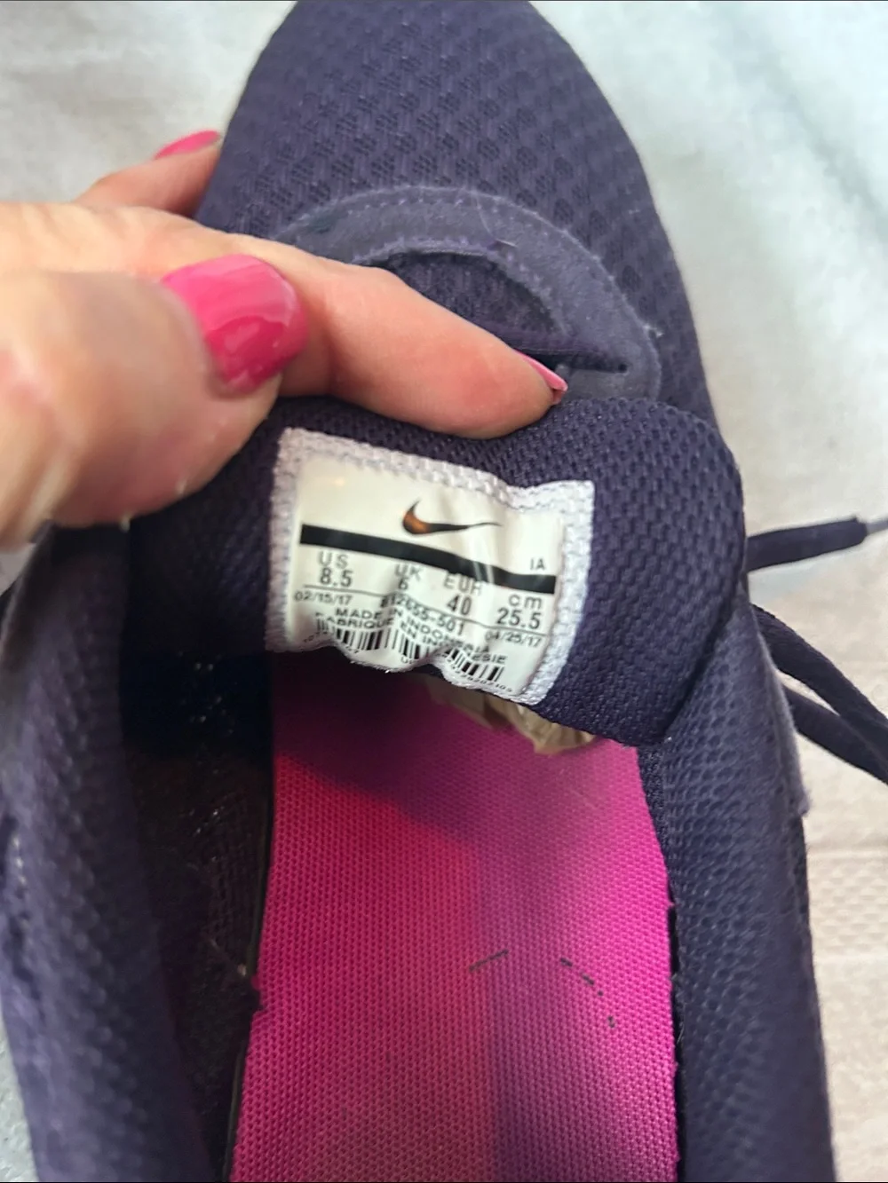 Nike Women’s Purple & Pink Mesh Training Sneakers